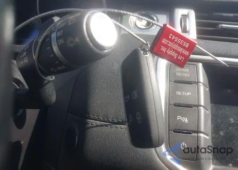 2015 Land Rover Range Rover Evoque Pure z USA, uszkodzony, nr VIN SALVP2BG5FH068403